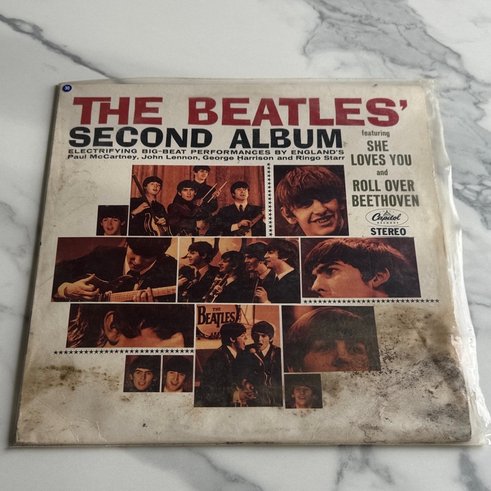 The Beatles - Second Album Cover (White/Red/Black)